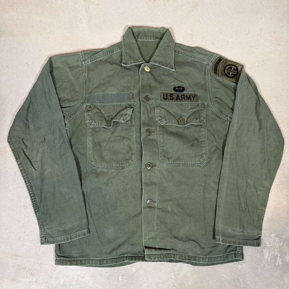 Vintage US Army OG-107 Utility Shirt 82nd Airborne Paratrooper Patch Green M